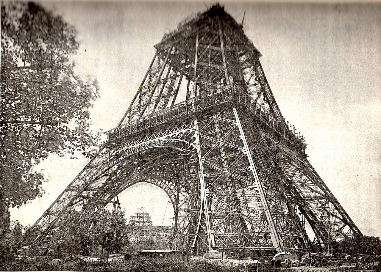 Der Bau des Eiffelturms